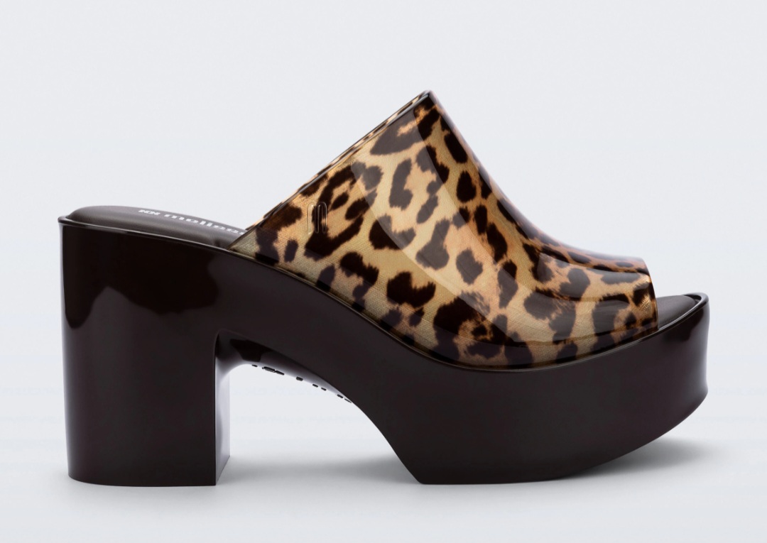 Melissa Mule hype11